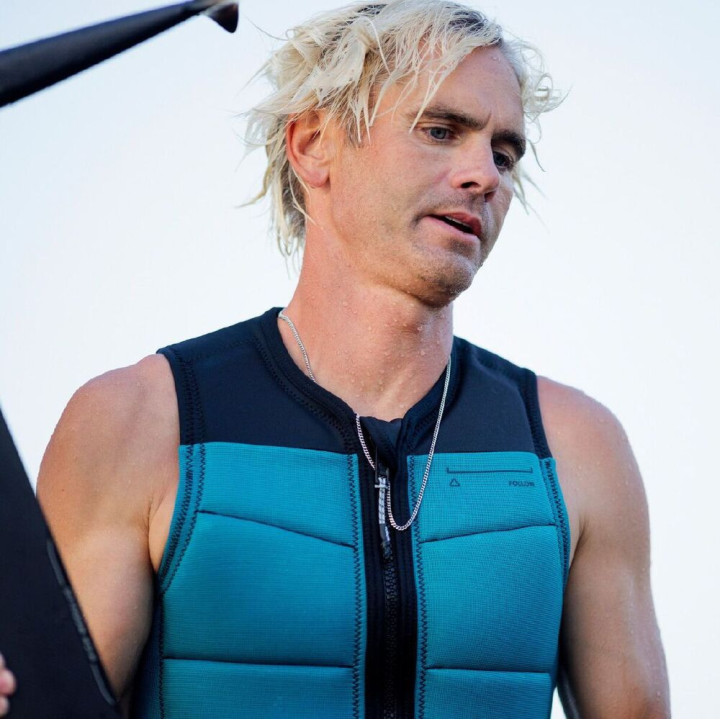 Gilet wakeboard Follow section black-teal  | Gilet impact wakeboard pas cher