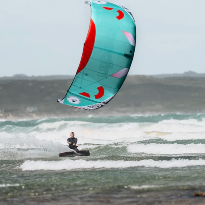 Aile kitesurf Reedin Supermodel 2025 en Stock au Meilleur Prix | Aile de kite à boudin freeride