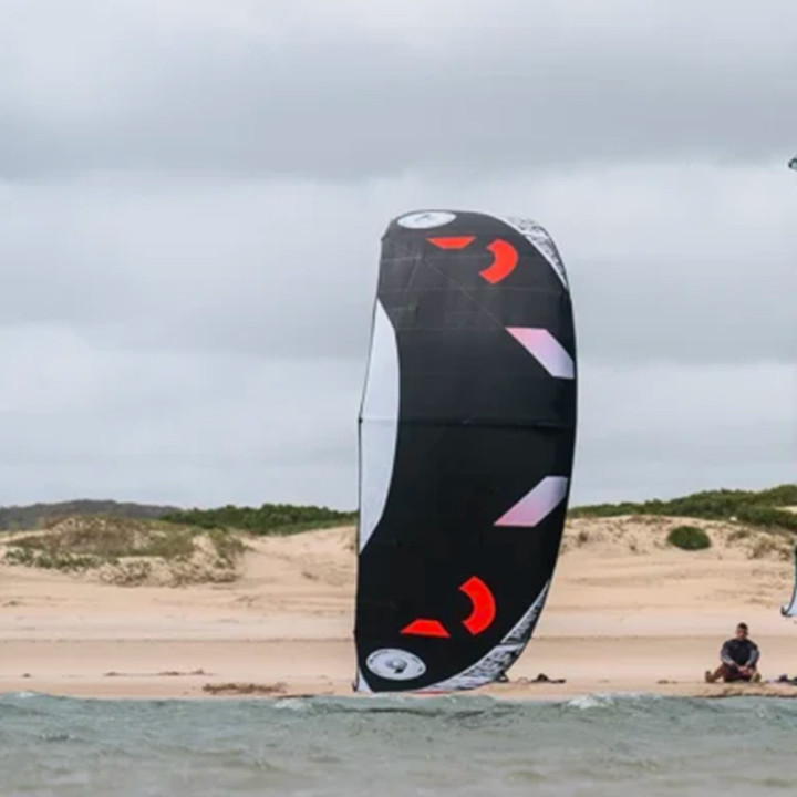 Aile kitesurf Reedin Supermodel 2025 en Stock au Meilleur Prix | Aile de kite à boudin freeride