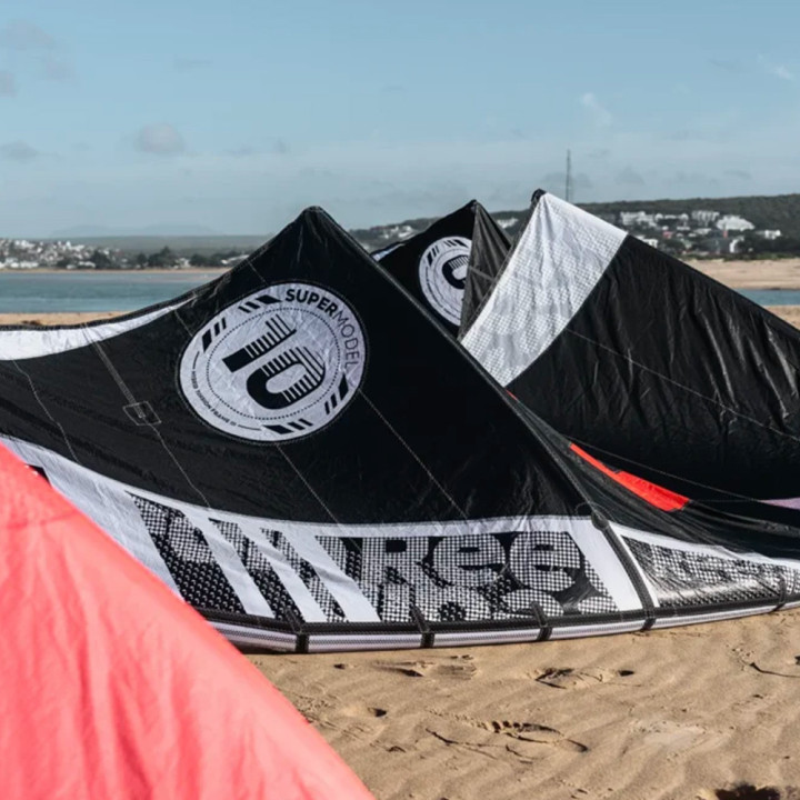 Aile kitesurf Reedin Supermodel 2025 en Stock au Meilleur Prix | Aile de kite à boudin freeride