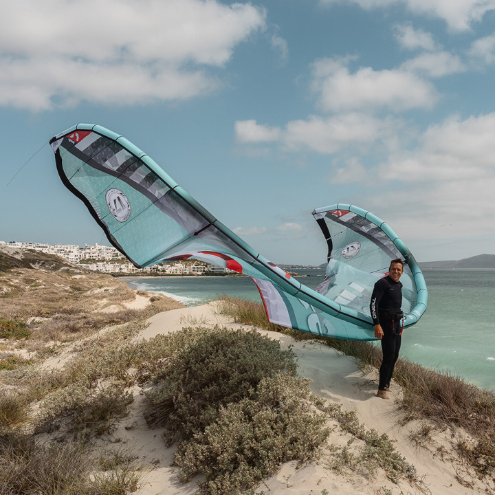 Aile kitesurf Reedin Whispermodel 2025 Magic en Stock au Meilleur Prix | Aile de kite à boudin freeride