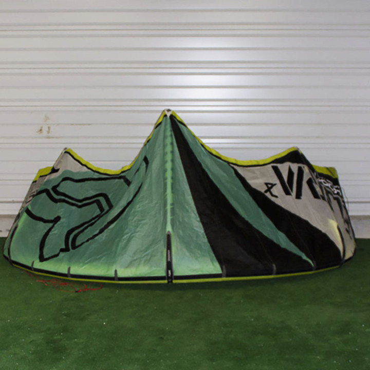 Aile de kitesurf occasion Takoon Furia 7m vue de face ou de profil 5