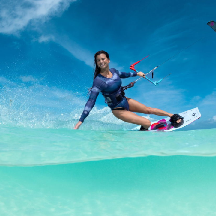 Planche kitesurf twintip Duotone Soleil SLS 2026 | Board de Kite Twintip polyvalente au meilleur prix