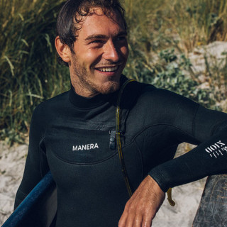 Combinaison de surf intégrale Manera x10 Meteor Noir 4/3 Frontzip manches longues homme 2022 | combi neoprene hiver pas cher