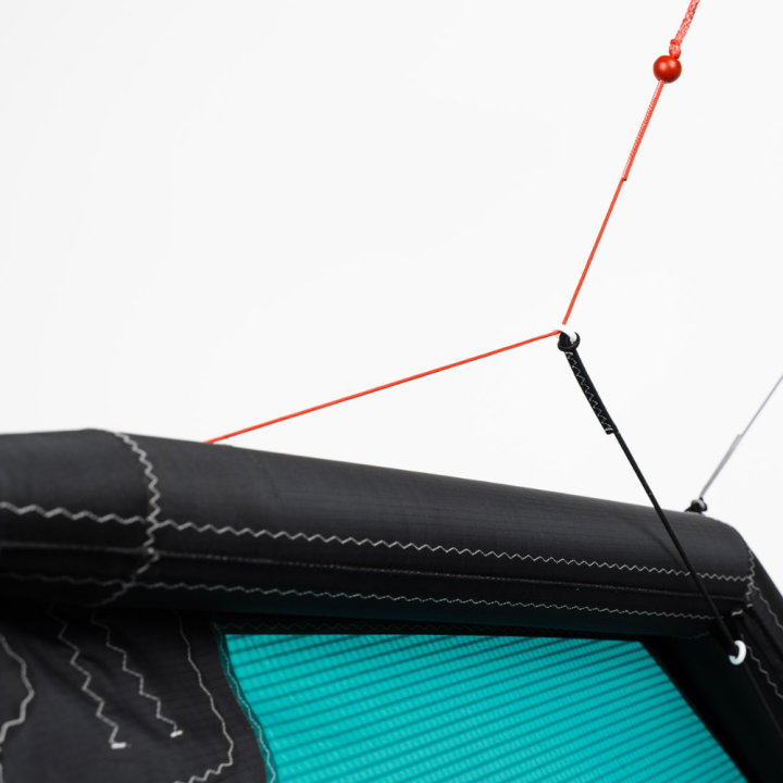 Aile de kitesurf ozone catalyst v5