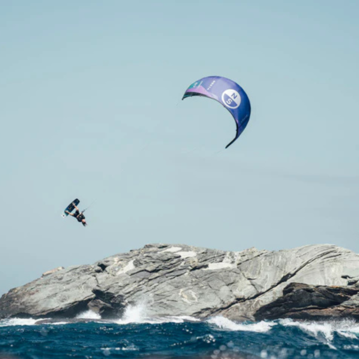 North Atmos 2026 TEST | Planche kitesurf twin-tip freeride