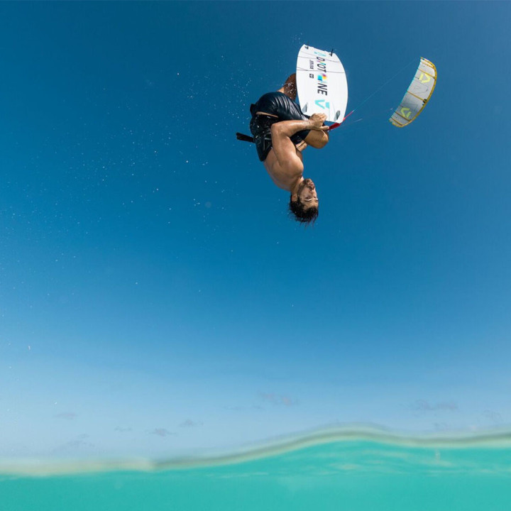 Aile kitesurf Duotone Rebel D/lab 2025 gris/jaune en Stock au meilleur prix | Aile de kite à boudin freeride