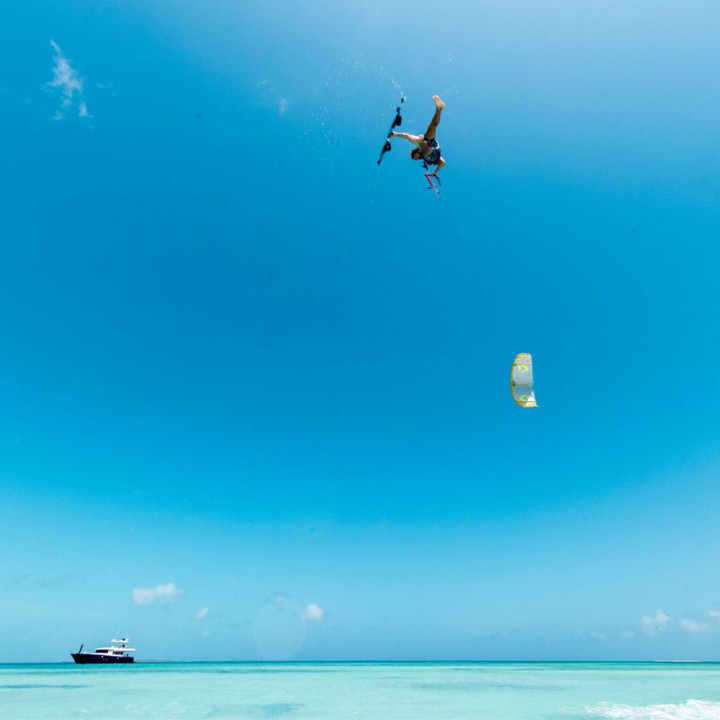 Aile kitesurf Duotone Rebel D/lab 2025 gris/jaune en Stock au meilleur prix | Aile de kite à boudin freeride
