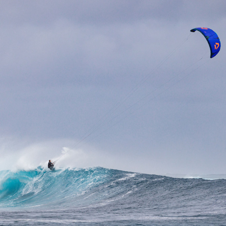Aile kitesurf Duotone Neo SLS 2025 en Stock au Meilleur Prix | Aile de kite à boudin wave