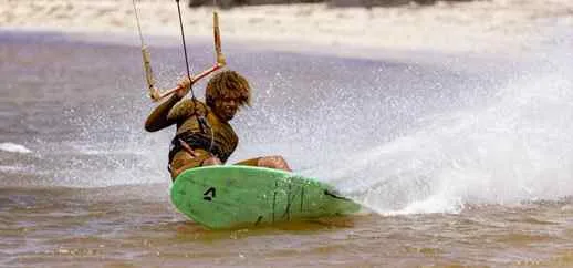 planche de kitesurf directionnelle